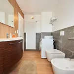 Отель Av De La Gare 4, Rond-point, 4br, Skilift350m!