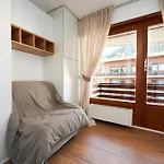 Отель Av De La Gare 4, Rond-point, 4br, Skilift350m! *