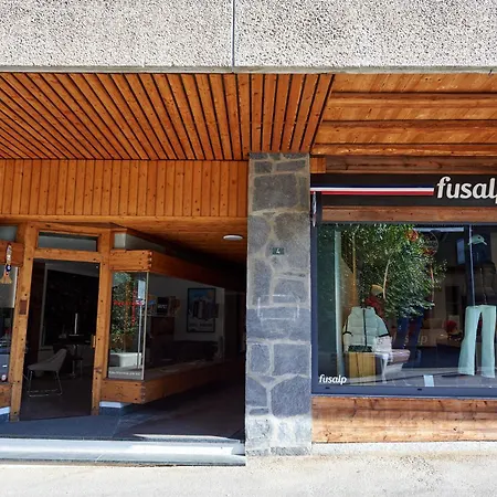 Отель Av De La Gare 4, Rond-point, 4br, Skilift350m! Кран-Монтана