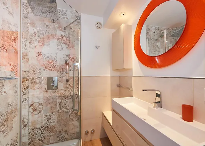 Av De La Gare 4, Rond-point, 4br, Skilift350m! Отель *