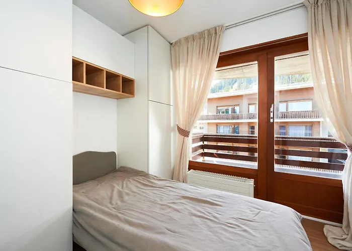 Отель Av De La Gare 4, Rond-point, 4br, Skilift350m! Кран-Монтана