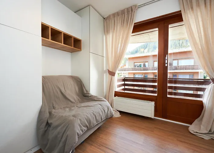 Отель Av De La Gare 4, Rond-point, 4br, Skilift350m! *