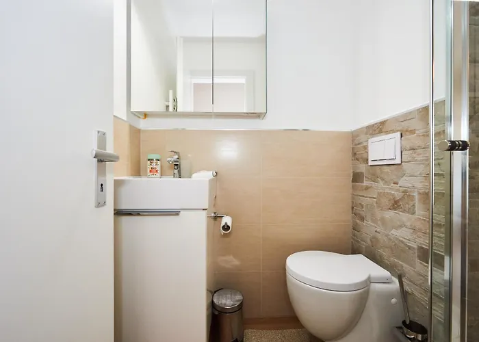 Av De La Gare 4, Rond-point, 4br, Skilift350m! Отель *