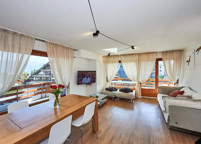 Av De La Gare 4, Rond-point, 4br, Skilift350m! Отель Кран-Монтана